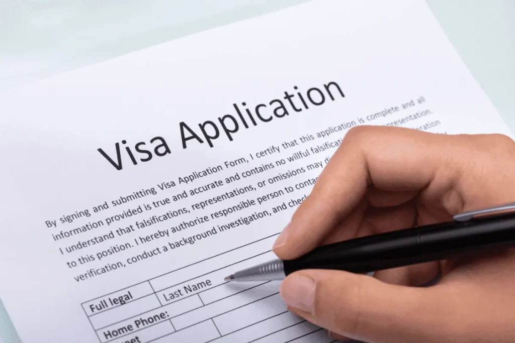 Mengapa Visa Pelajar Penting untuk Studi di Thailand