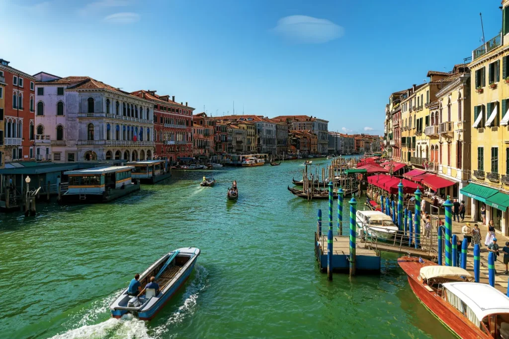 Gambaran Umum Kerja di Italia untuk WNI