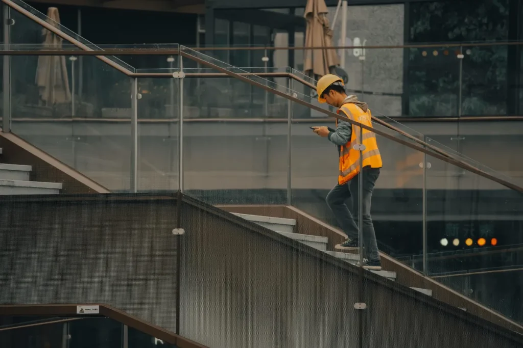 Visa Kerja dan Ketentuan Khusus bagi WNI