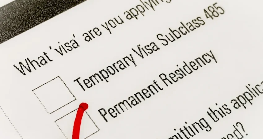 Permanent Residence Adalah