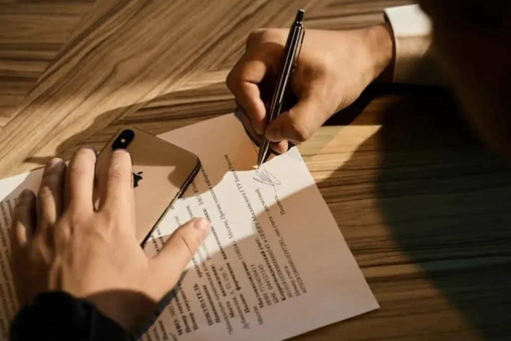 Syarat Mendapatkan Work Permit
